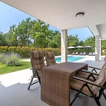 New! Luxury Carlotte With 11m Pool *