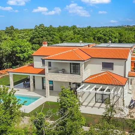 Villa New 2024! Luxury Carlotte With 11m Pool Porec