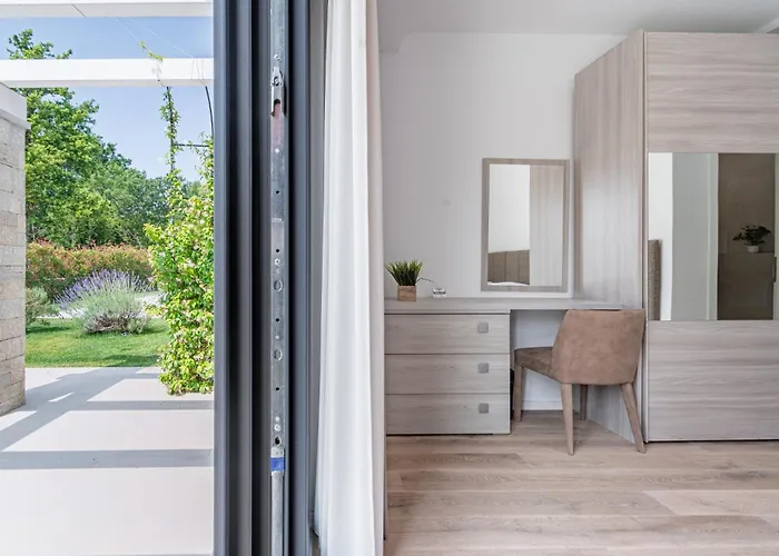 New! Luxury Carlotte With 11m Pool * Porec